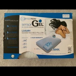 SensorPedic, SensorGel, luxury gusseted bed pillow